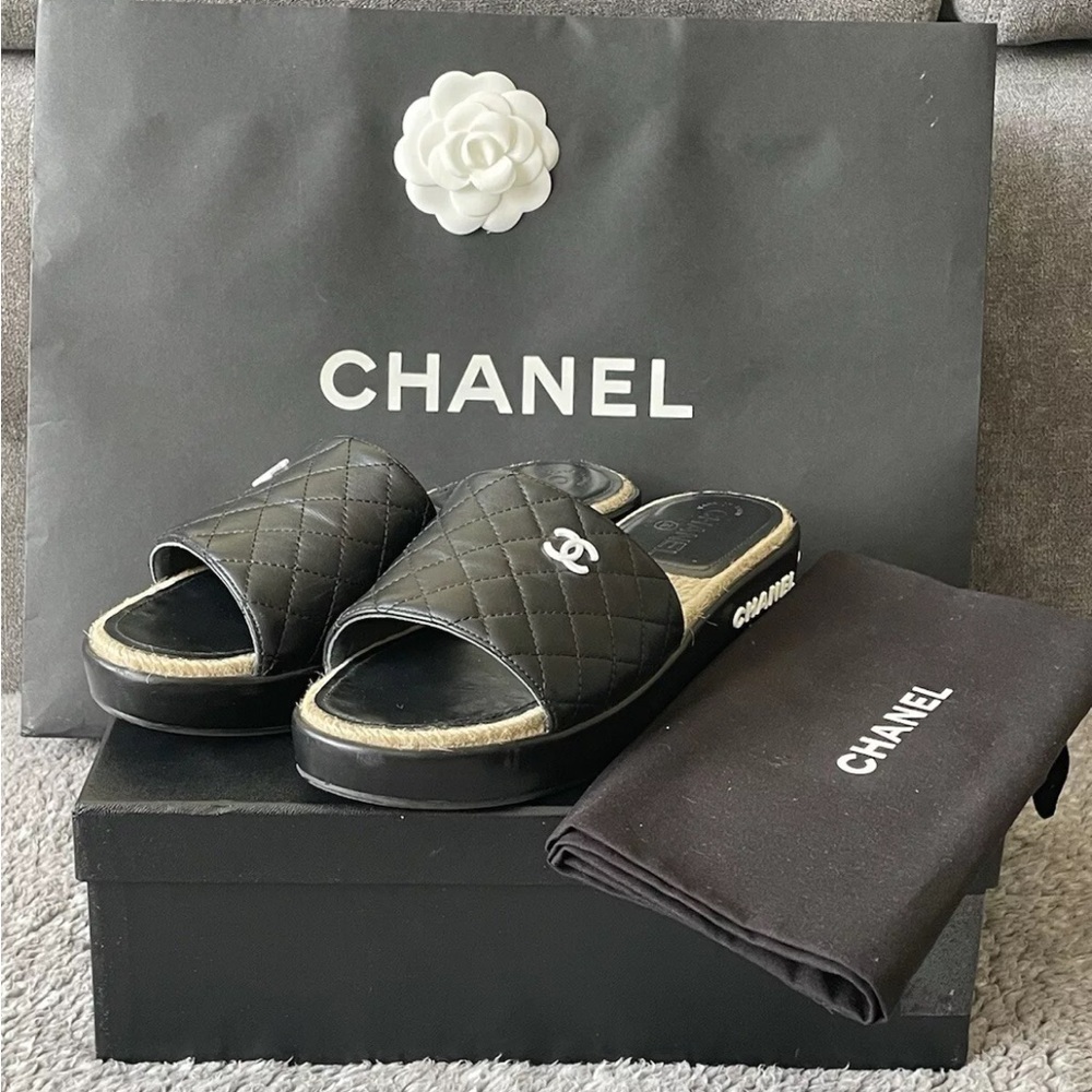 Chanel Black Quilted Slides size 40 - Picture 6 of 16